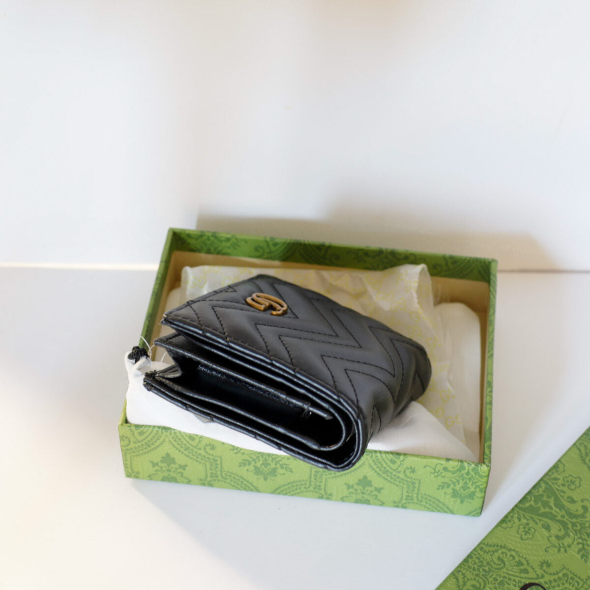 Black Luxury GUCCI Wallet Soft Lambskin Leather