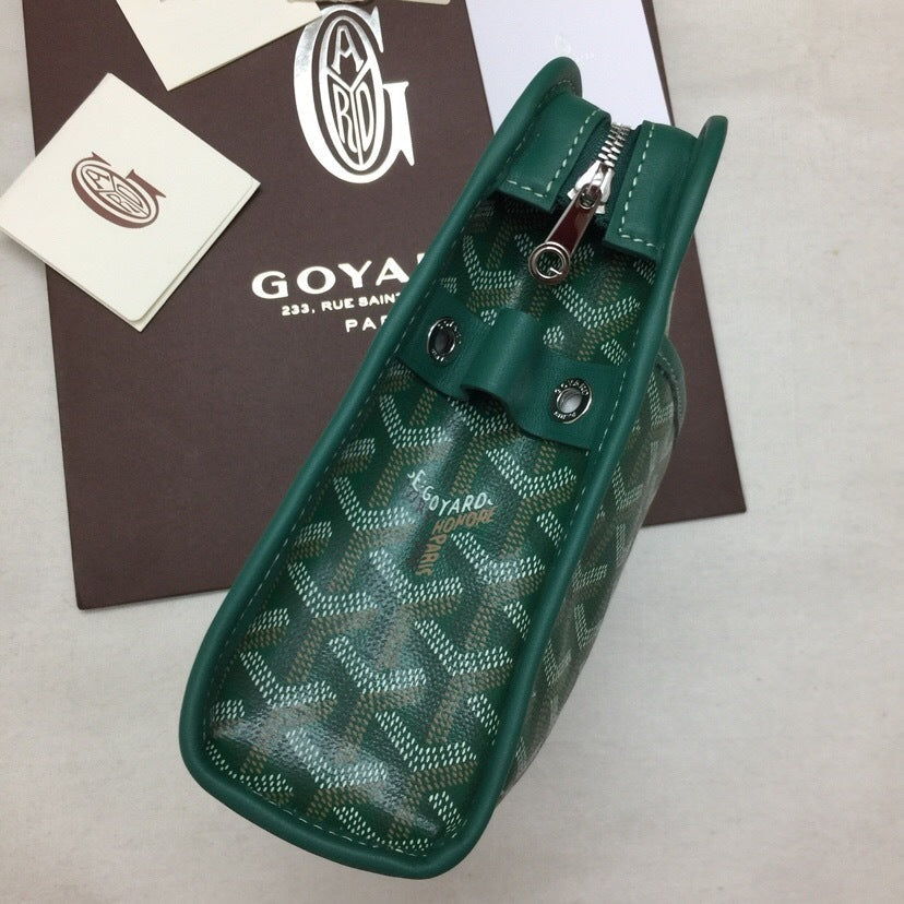 GYD Jouvence Toiletry Pouch MM | Goyardine Canvas & Calfskin