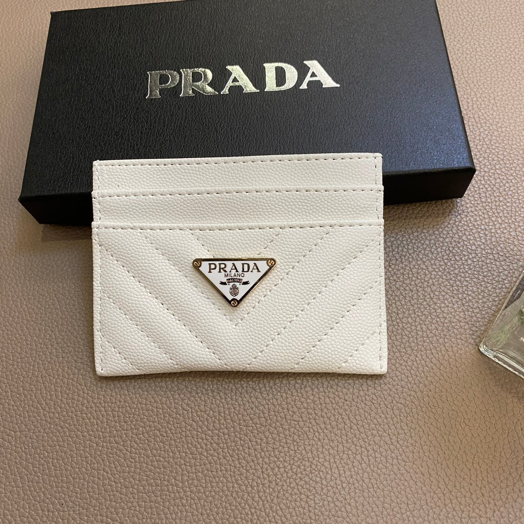 Chic Lady Card Holder – Stylish Wallet for Modern Women
