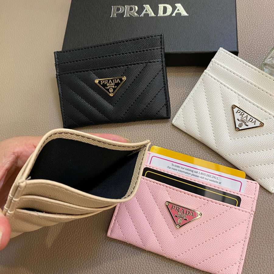 Chic Lady Card Holder – Stylish Wallet for Modern Women
