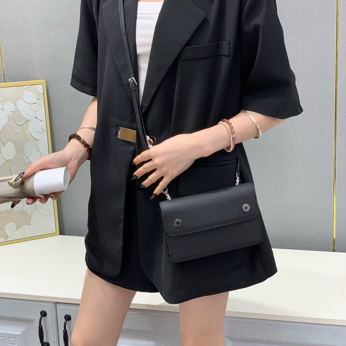 Luxury Hermes Calfskin Leather Crossbody Snap Bag