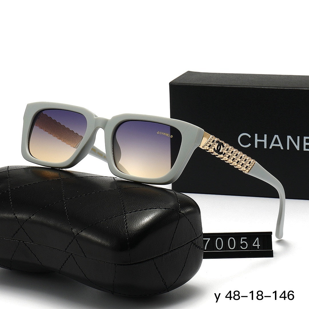 70054 Sunglasses with box