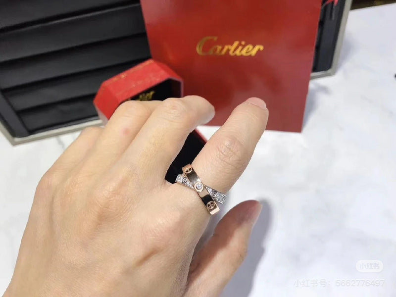 J133  Double-ring jewelry for both men and women