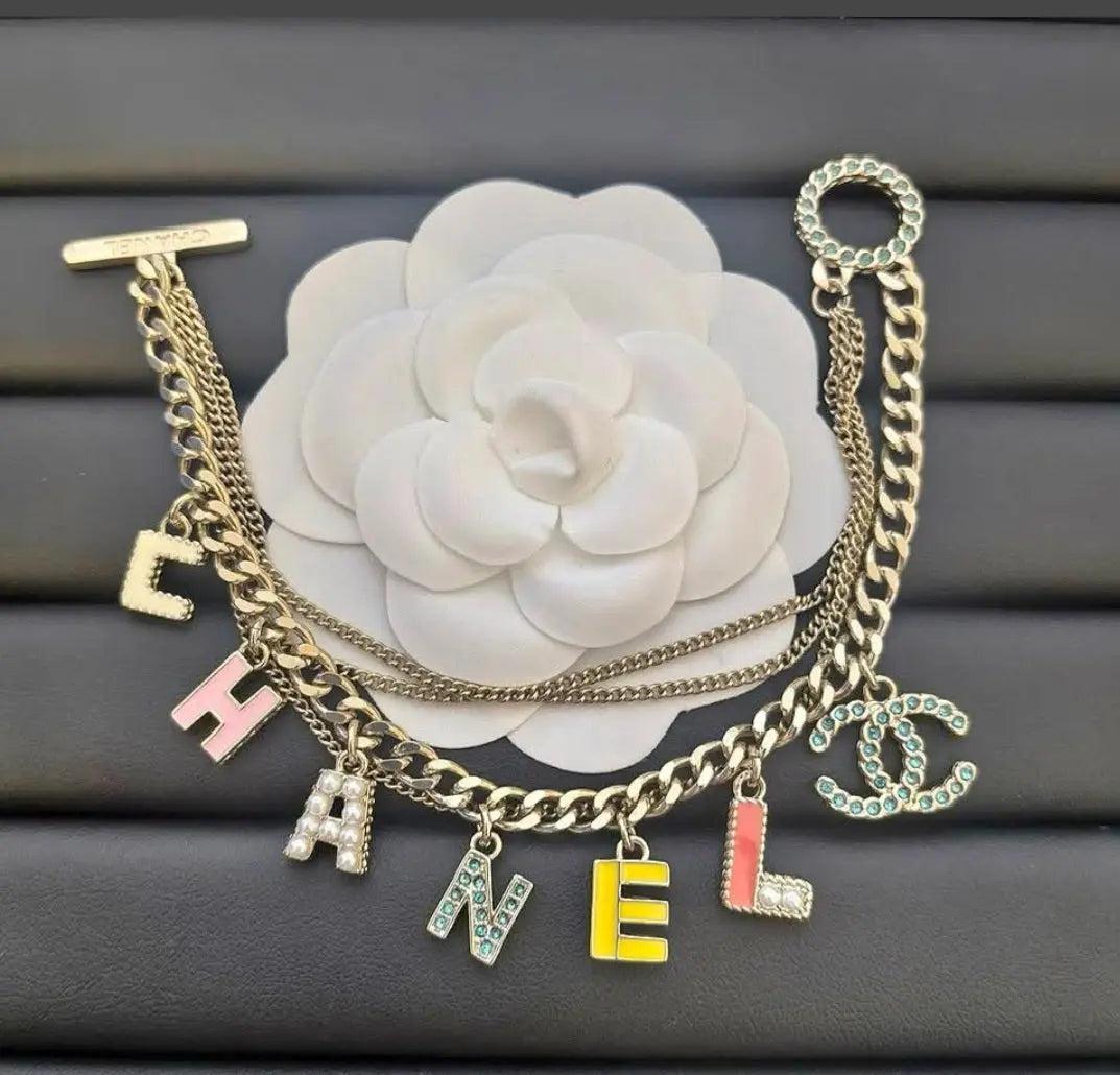 Designer Necklace and Bracelet Set *NEW*